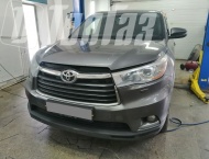   Toyota Highlander - 