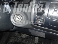 ГБО на Toyota Corolla - Кнопка переключения газ/бензин