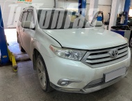   Toyota Highlander  - 