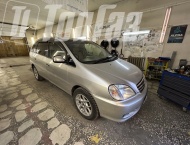 ��� �� Toyota Nadia  - 