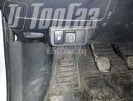 ГБО на Toyota Avensis  - Кнопка переключения газ/бензин