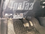 ГБО на Toyota Avensis - Кнопка переключения газ/бензин