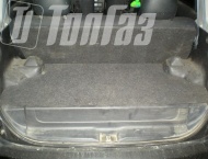 ГБО на Toyota bB 4WD - Багажник полноприводного авто остался без изменений после установки баллона